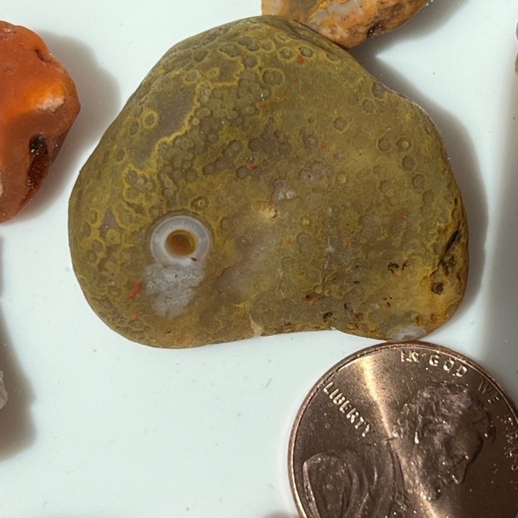 Lake Superior Agates - Picture 6 of 6